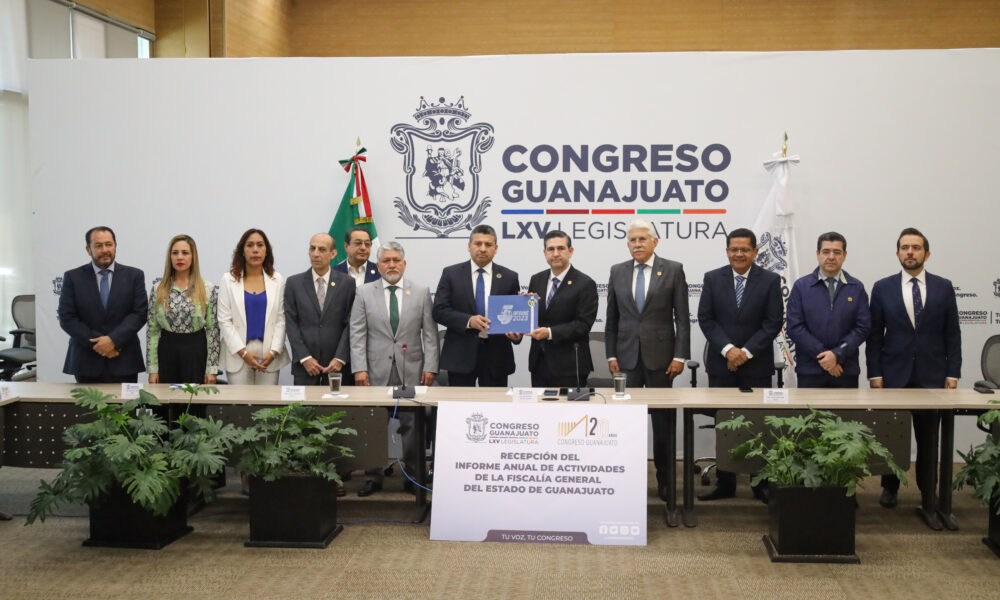 ENTREGA DEL V INFORME DE ACTIVIDADES FISCALIA GENERAL - Revista ...