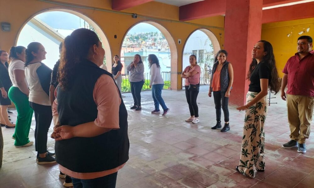 Brinda IMAIM acompañamiento emocional a mujeres cuidadoras - Revista ...